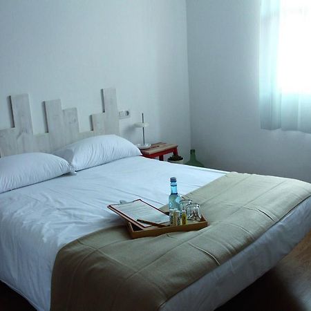Mon Comeysuena Guesthouse Monforte De Lemos Rum bild